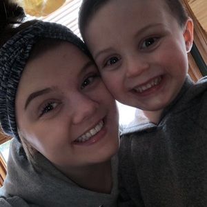 Meet your Posher, Ali